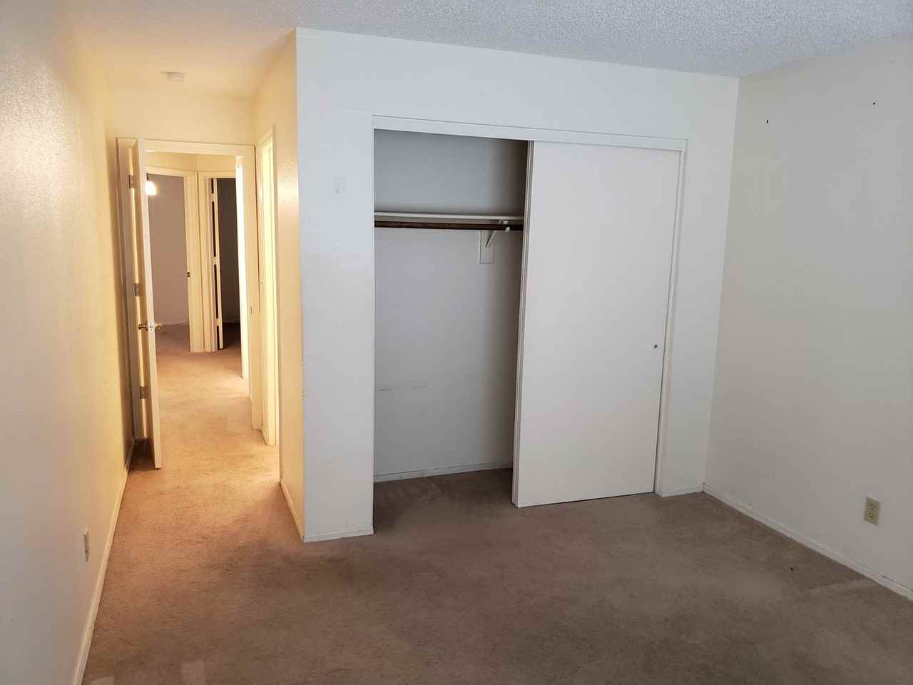 4443 N 84th Ln - Photo 5 of 10