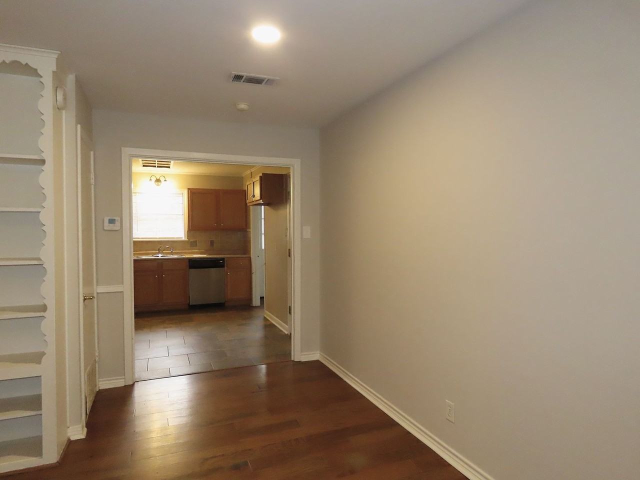 3901 Belle Mere St - Photo 7 of 28