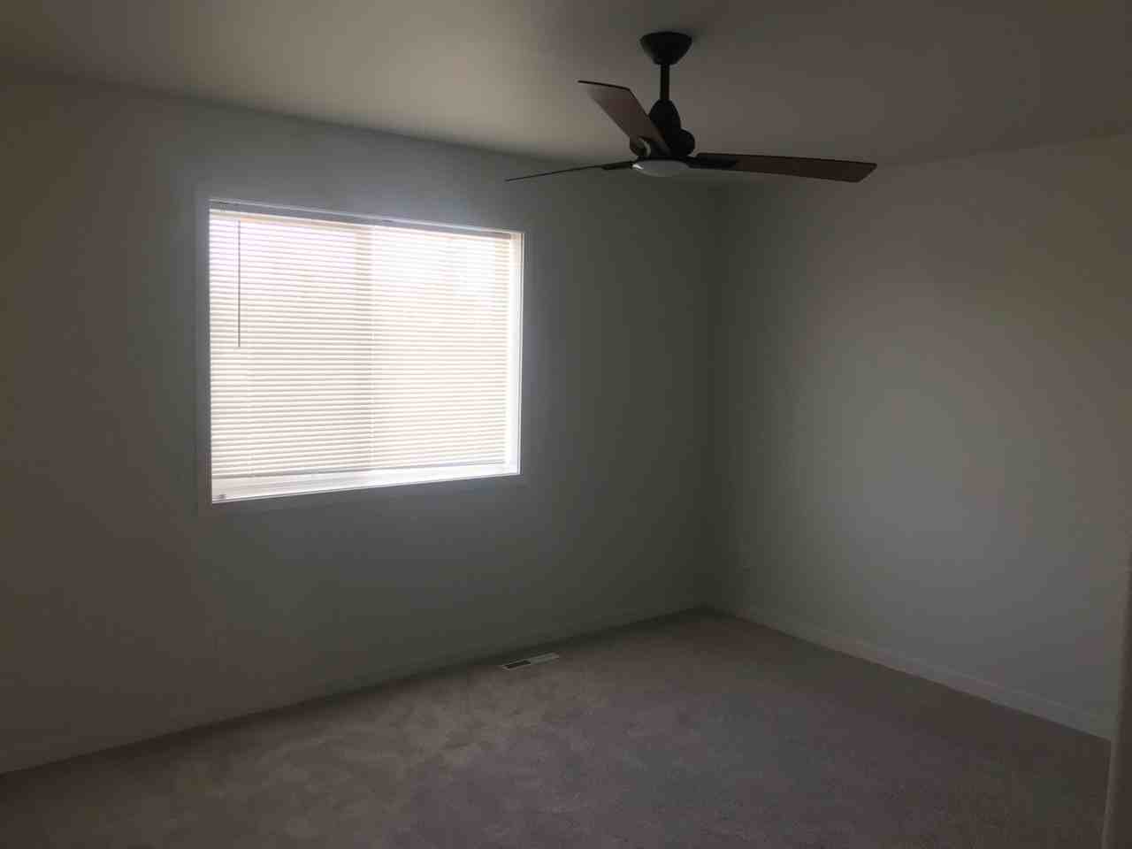 301A Torontos Ct - Photo 5 of 11