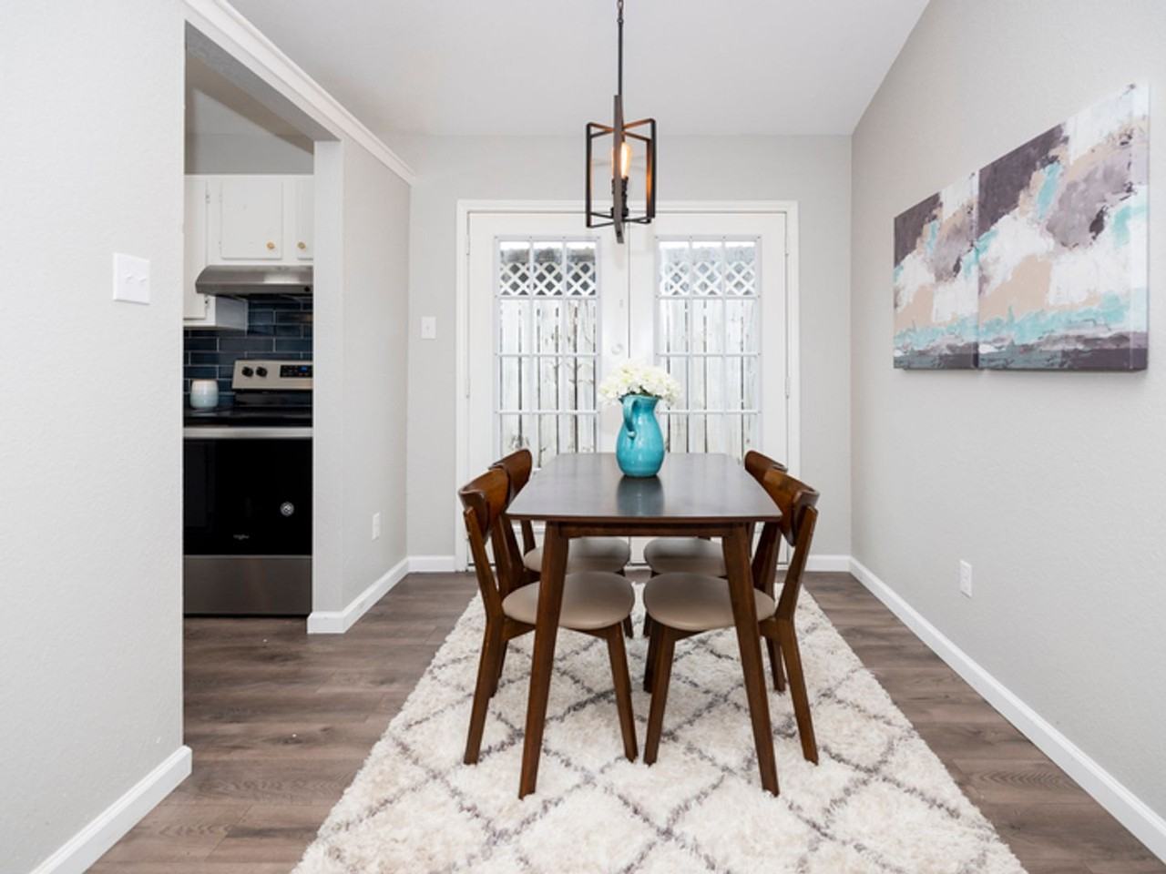 9711 Eastwend Dr #B - Photo 5 of 9