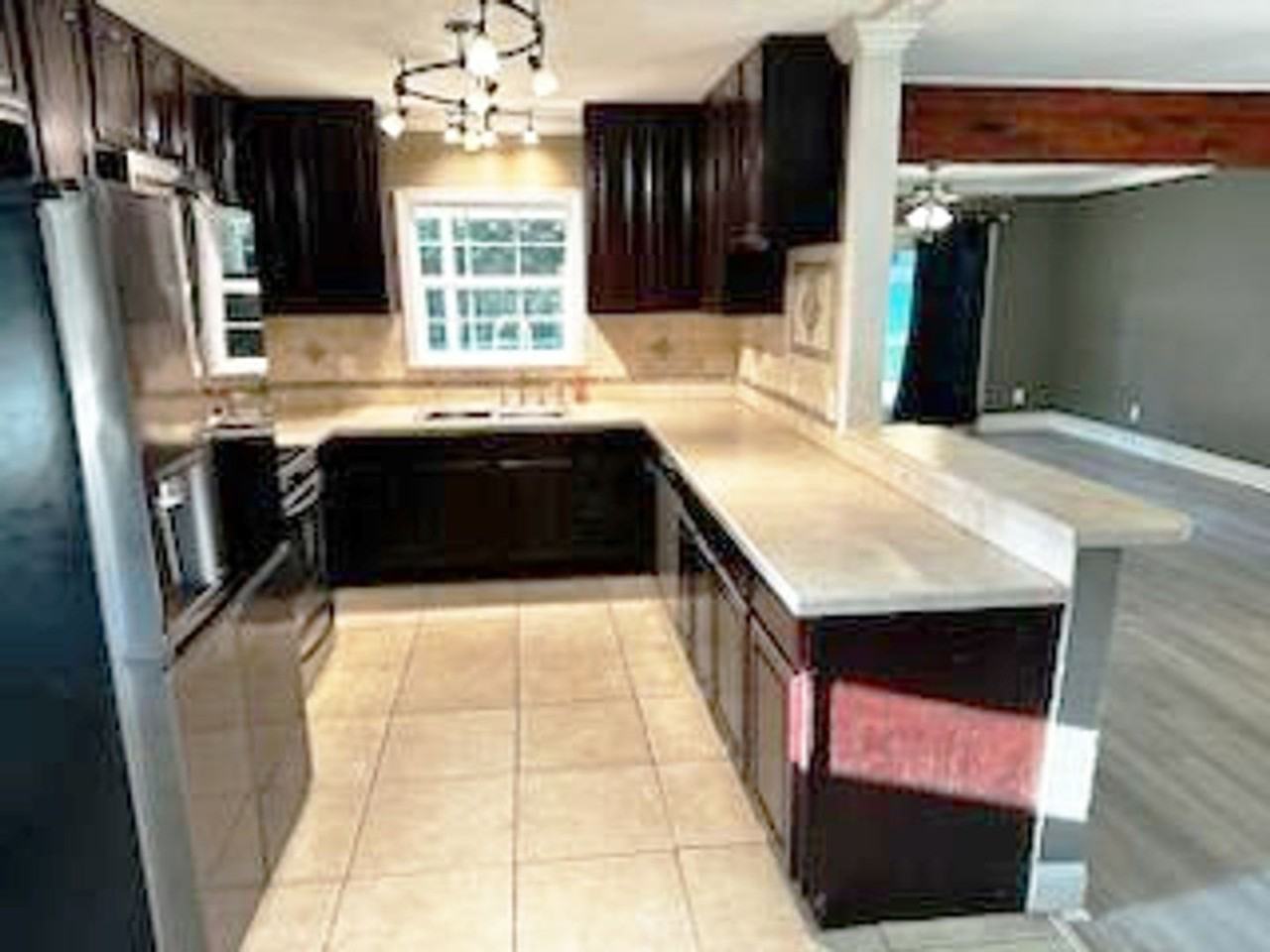 2625 E Cavett Dr - Photo 2 of 22