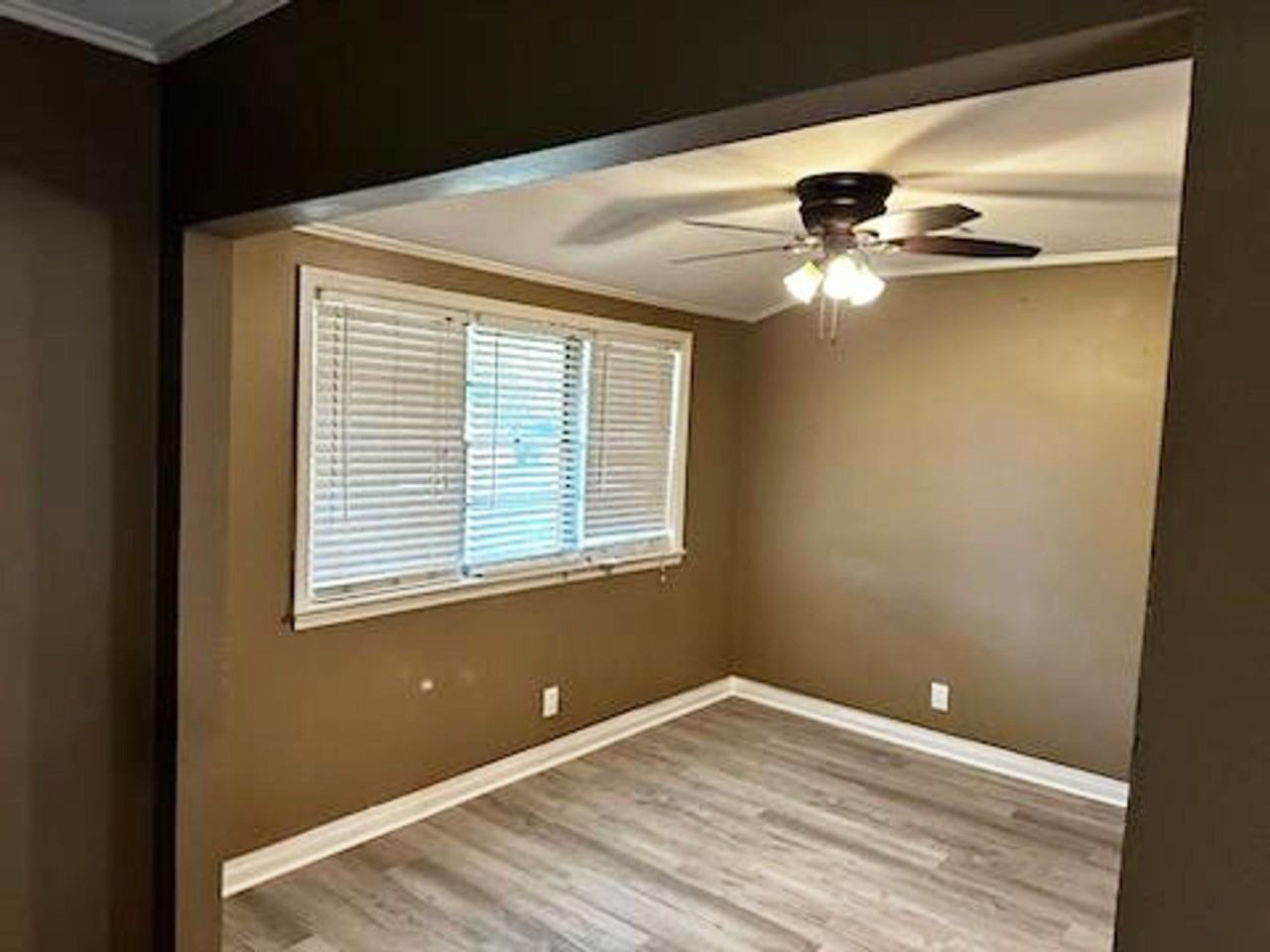 2625 E Cavett Dr - Photo 6 of 22