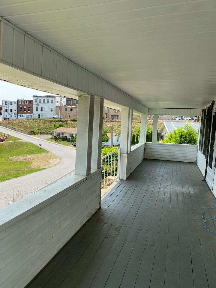 95 Mountain View Rd - Photo 3 of 8