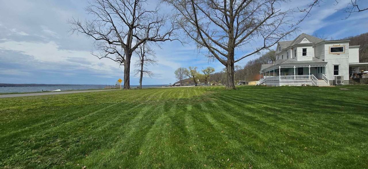 3435 Lake St - Photo 7 of 9