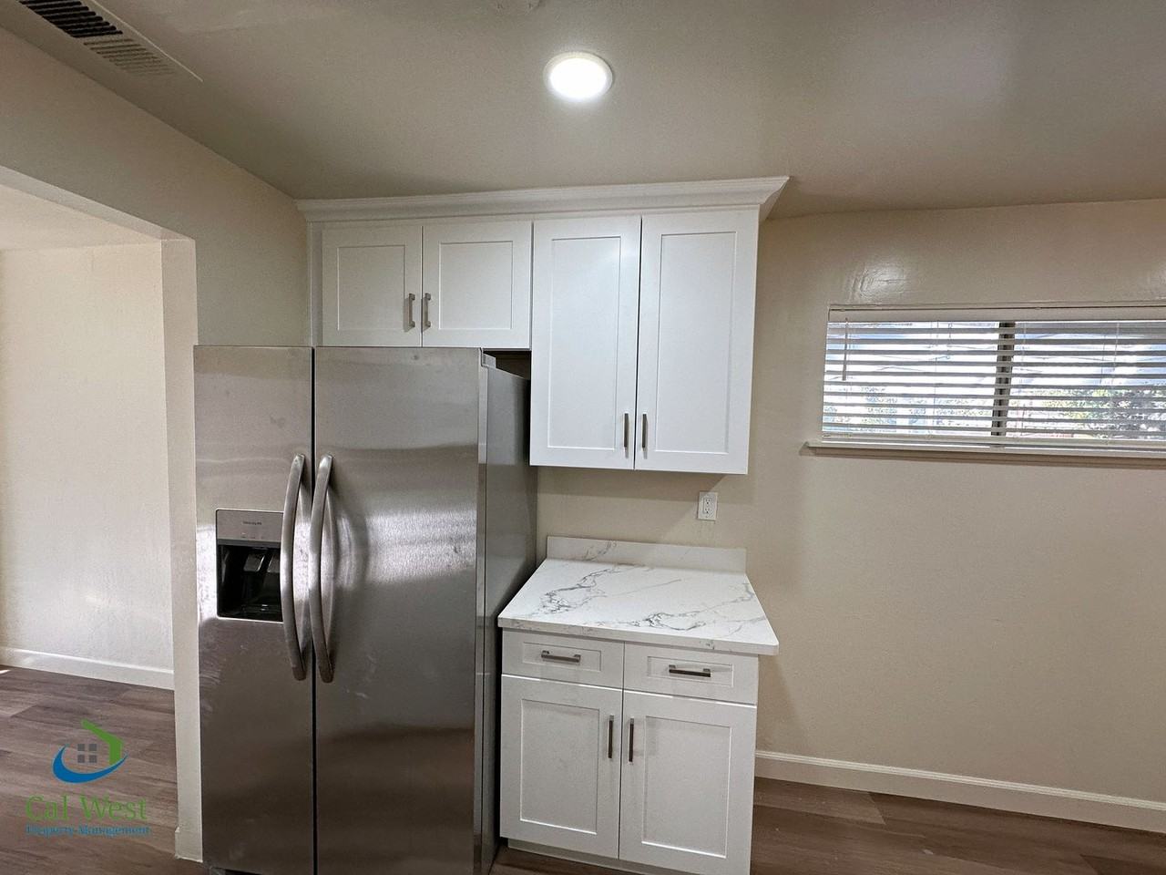601 Fairview Dr - Photo 7 of 20