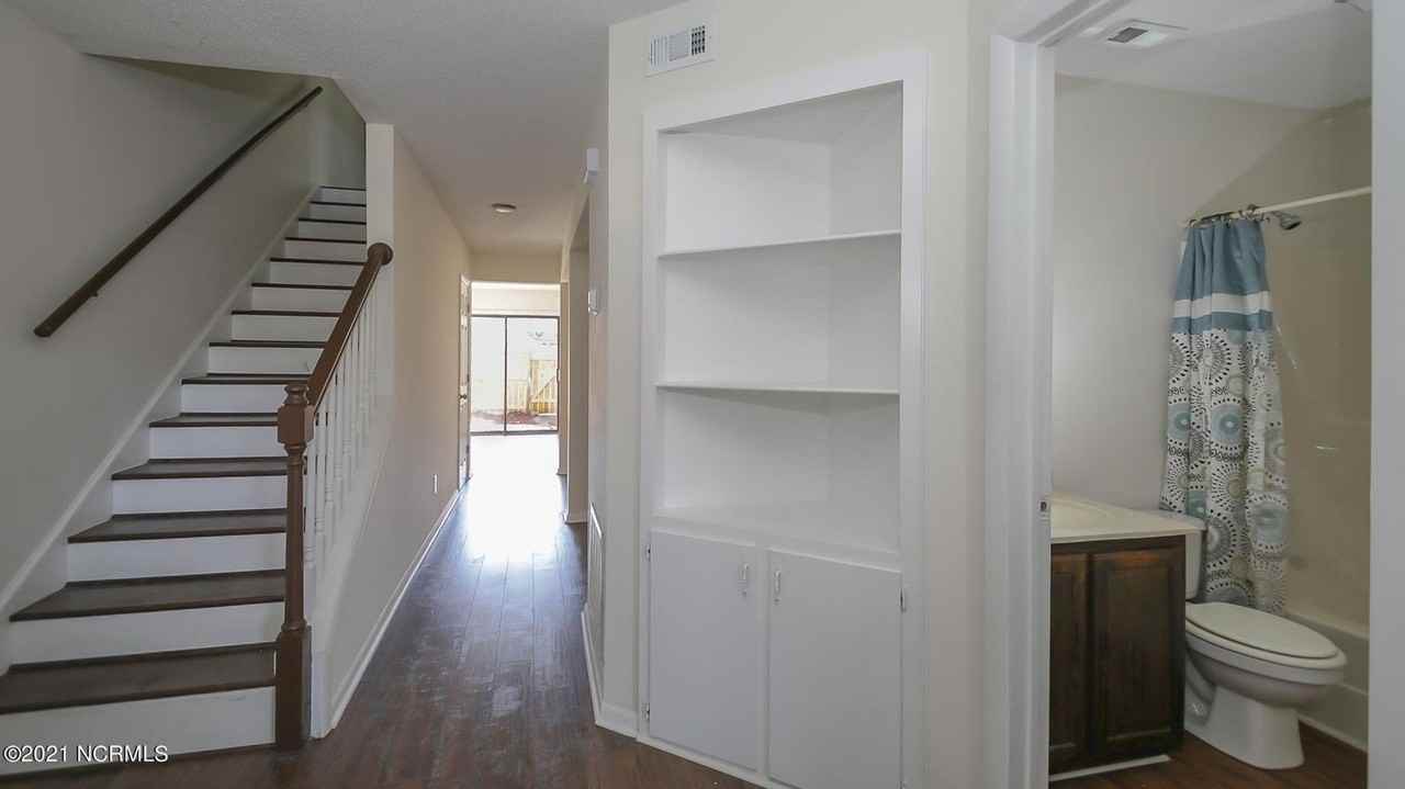 120 Palace Cir - Photo 2 of 13