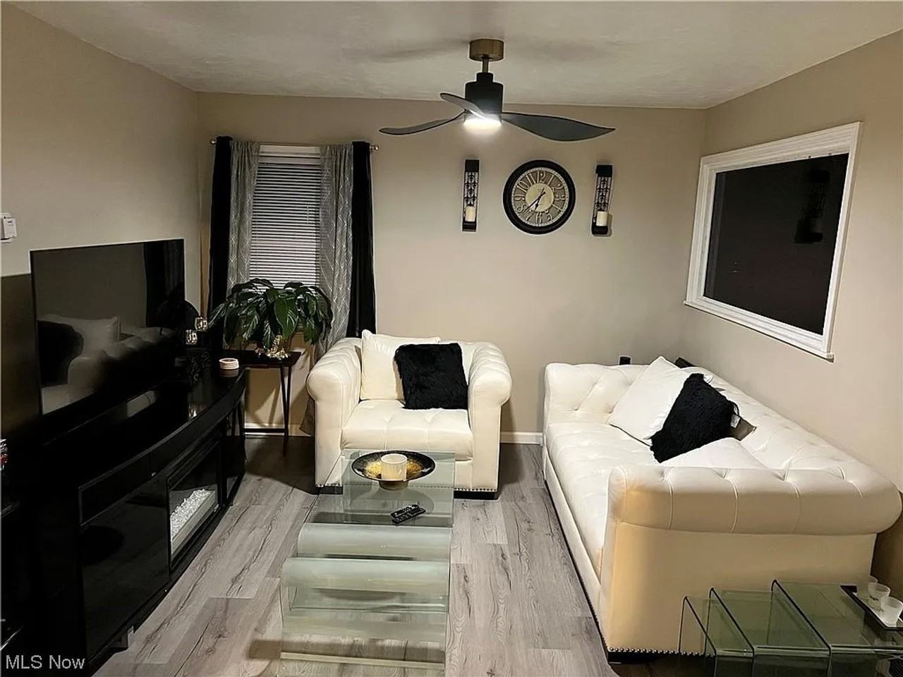 4309 E 142nd St - Photo 2 of 19