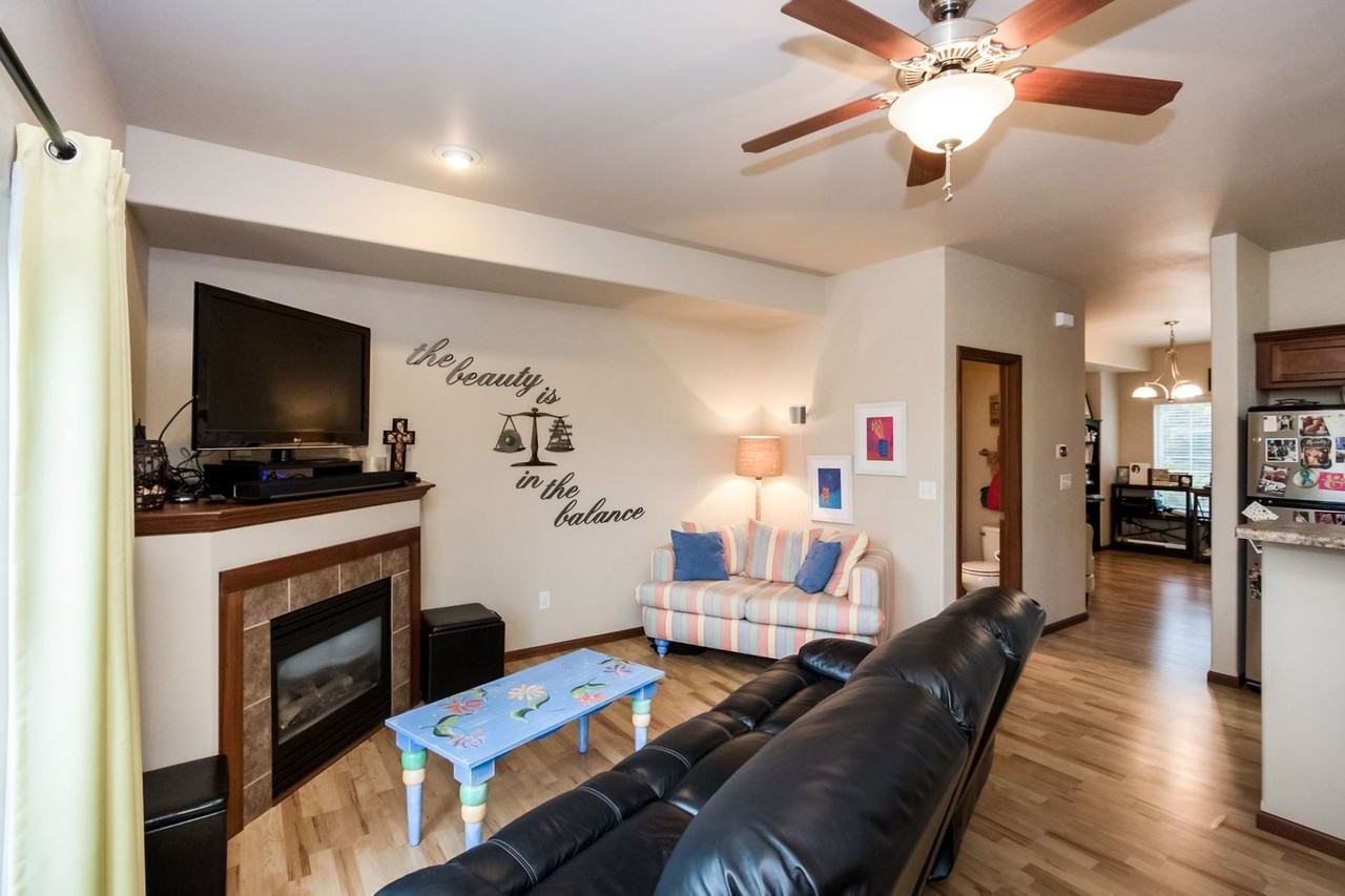 754 Westgate St - Photo 5 of 17