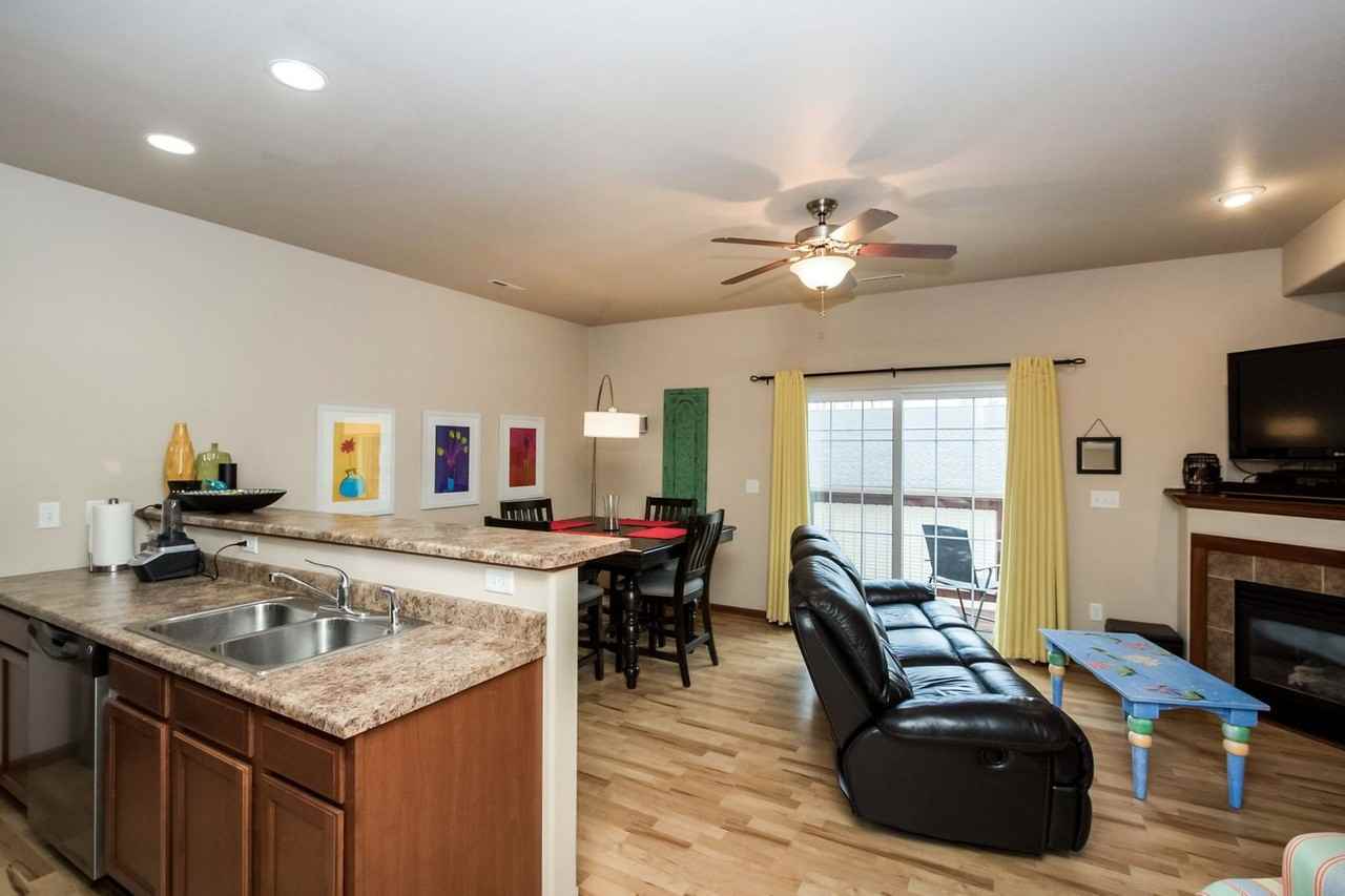 754 Westgate St - Photo 6 of 17