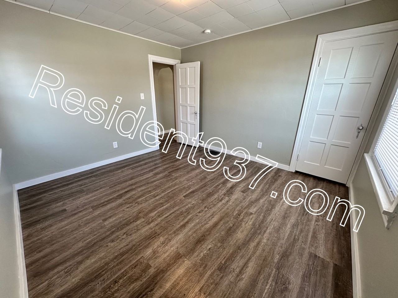 1659 Hearthstone Dr - Photo 5 of 18