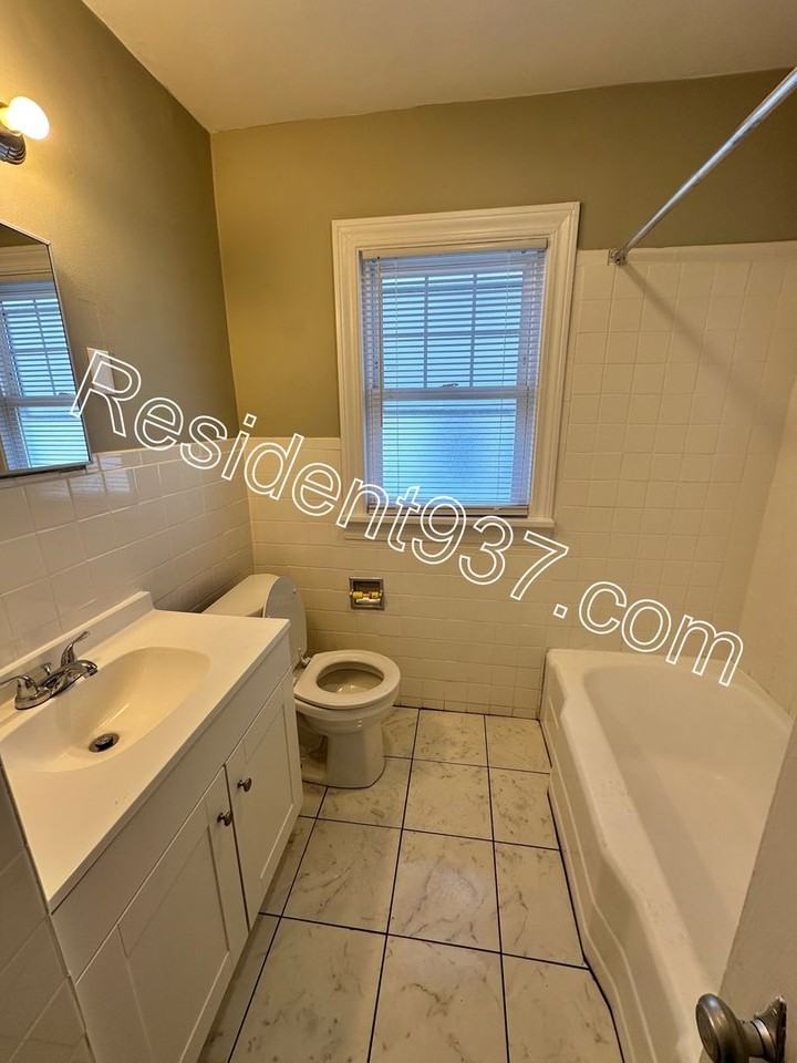 1659 Hearthstone Dr - Photo 7 of 18