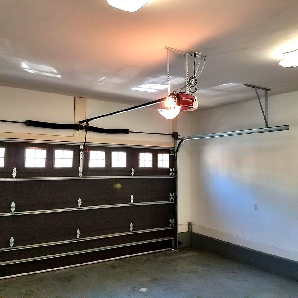 1836 Ashley Hall Way - Photo 7 of 14