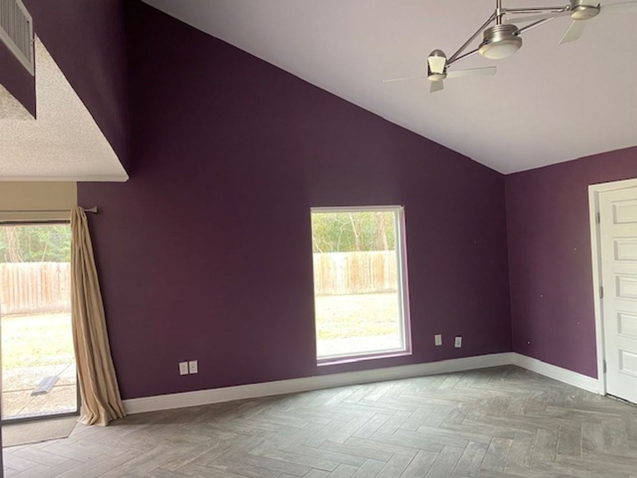 5628 Moorstone Dr - Photo 3 of 25