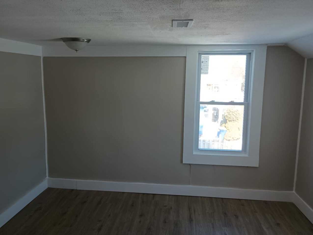 8 Park Street Dr - Photo 4 of 21