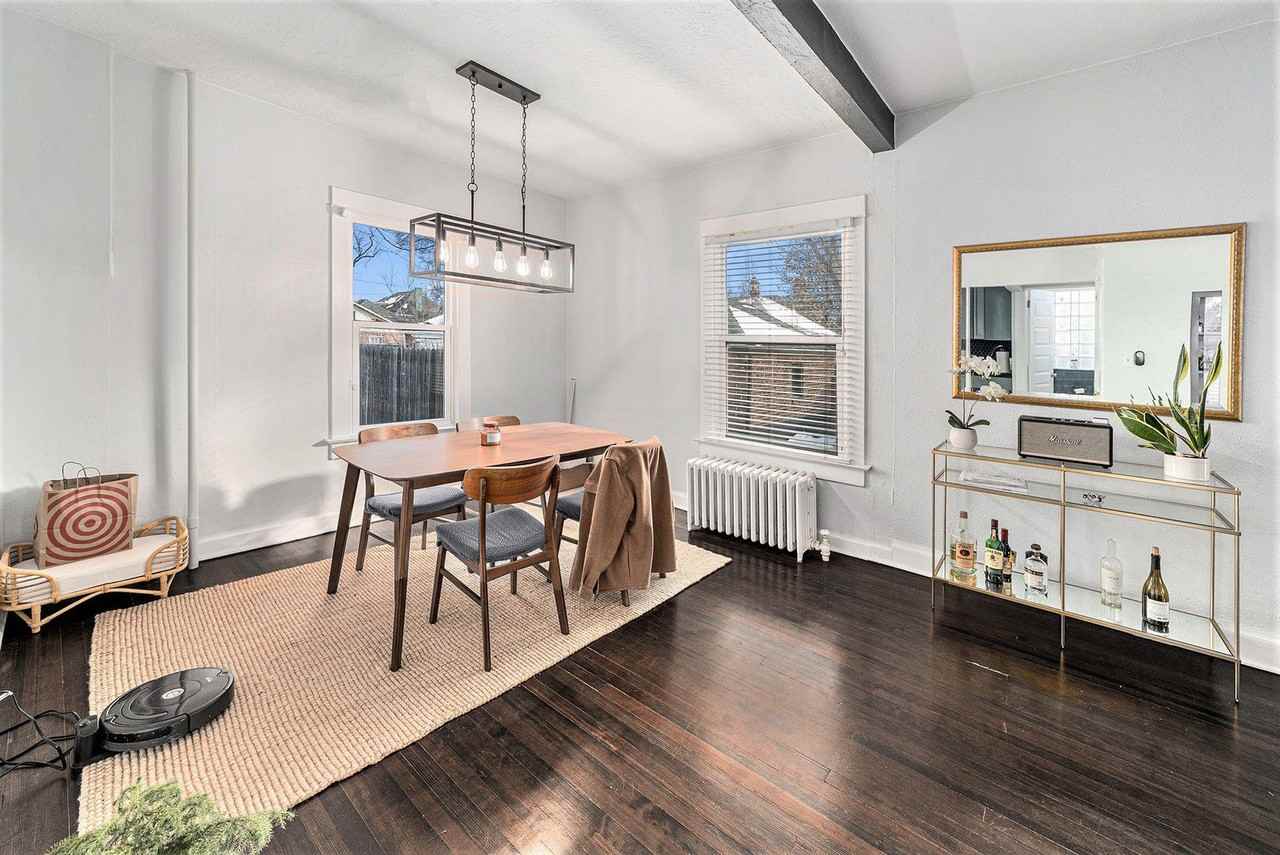 2428 Grove St - Photo 4 of 23
