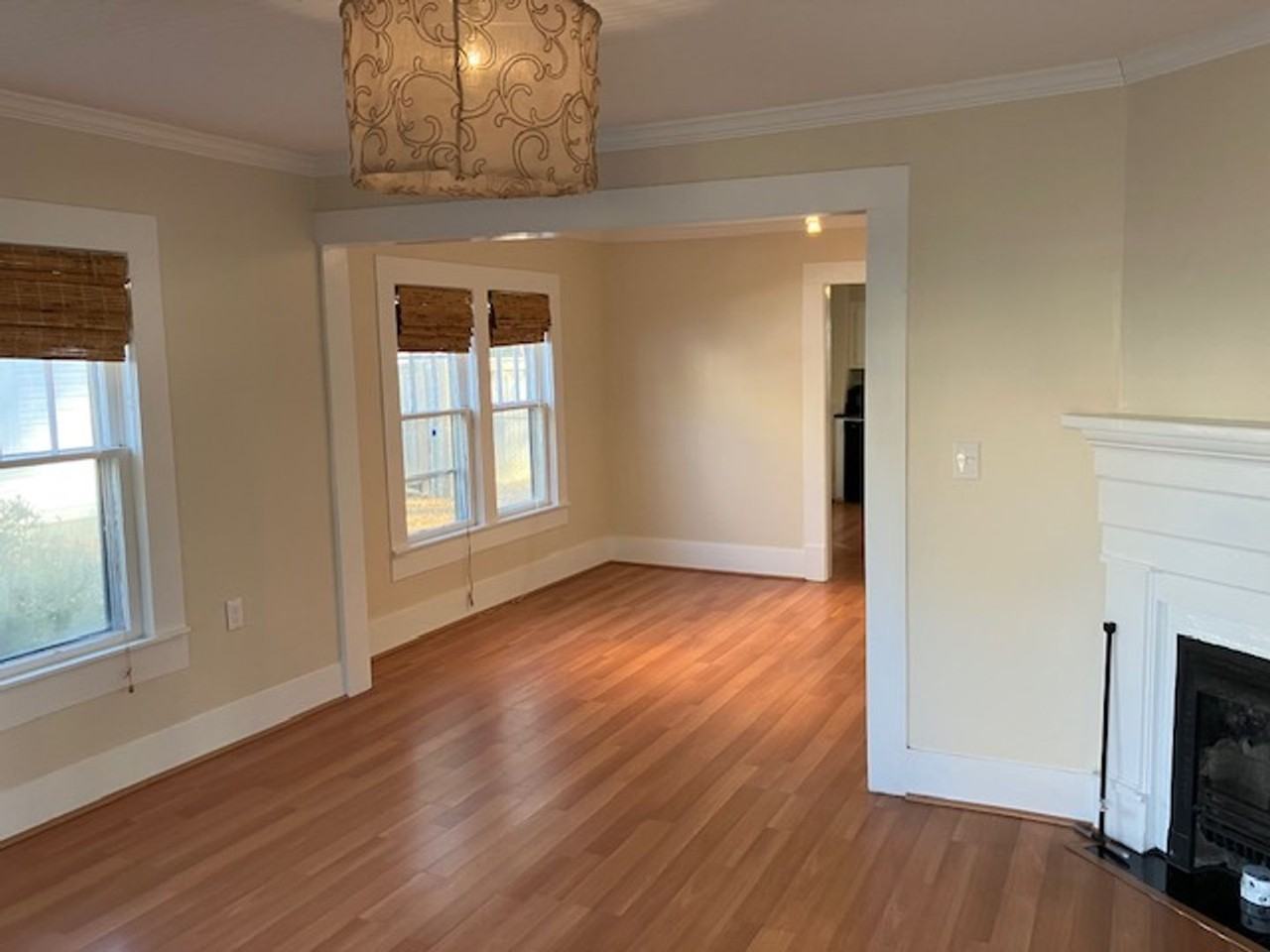 924 Clayton Ave - Photo 2 of 9