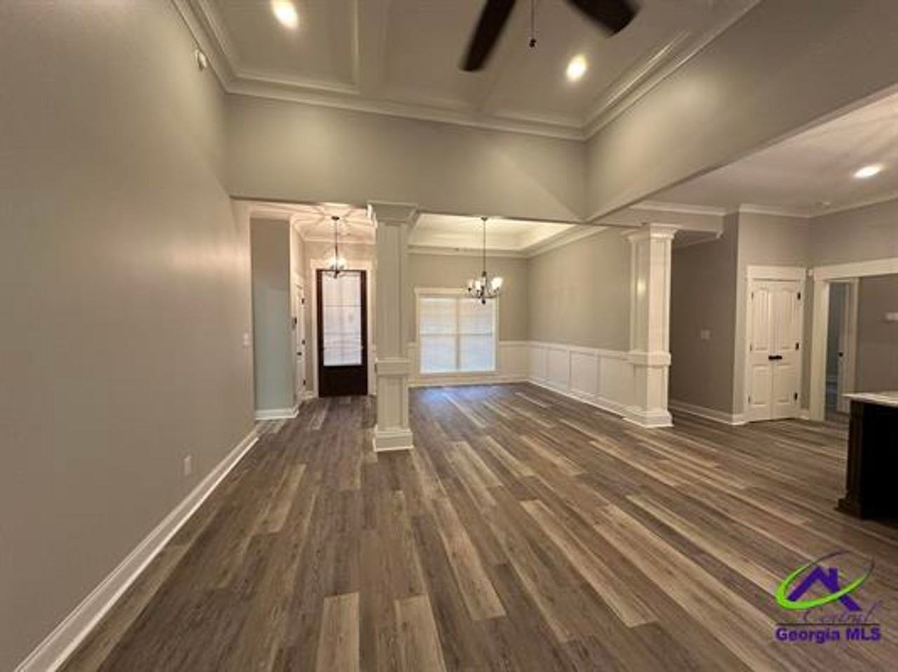 317 Rolling Acres Dr - Photo 2 of 28