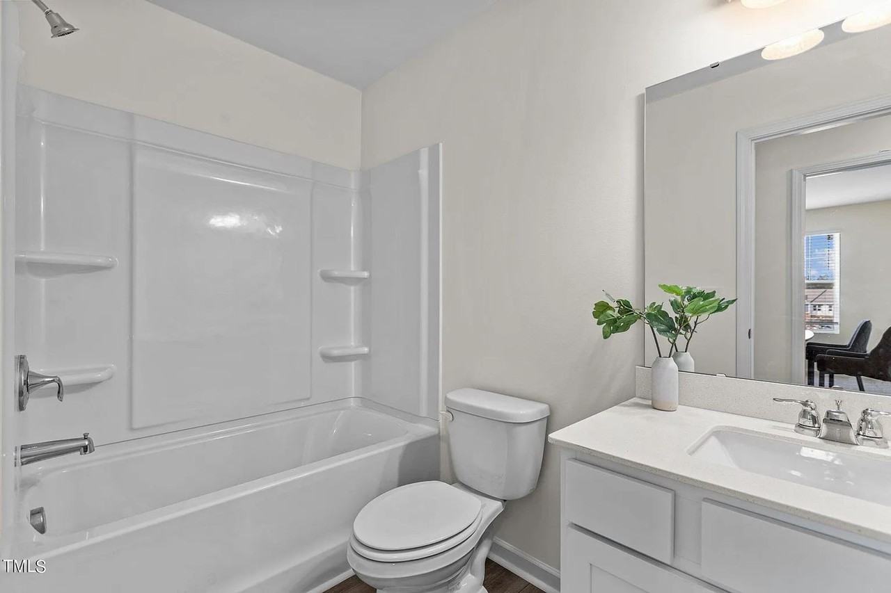 3101 Primo Dr - Photo 4 of 22