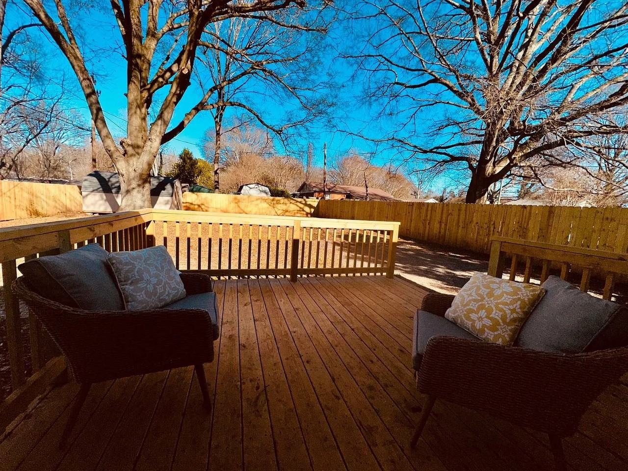 4101 Cushman St - Photo 4 of 23