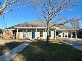 1428 S Vista Ave - Photo 1 of 1