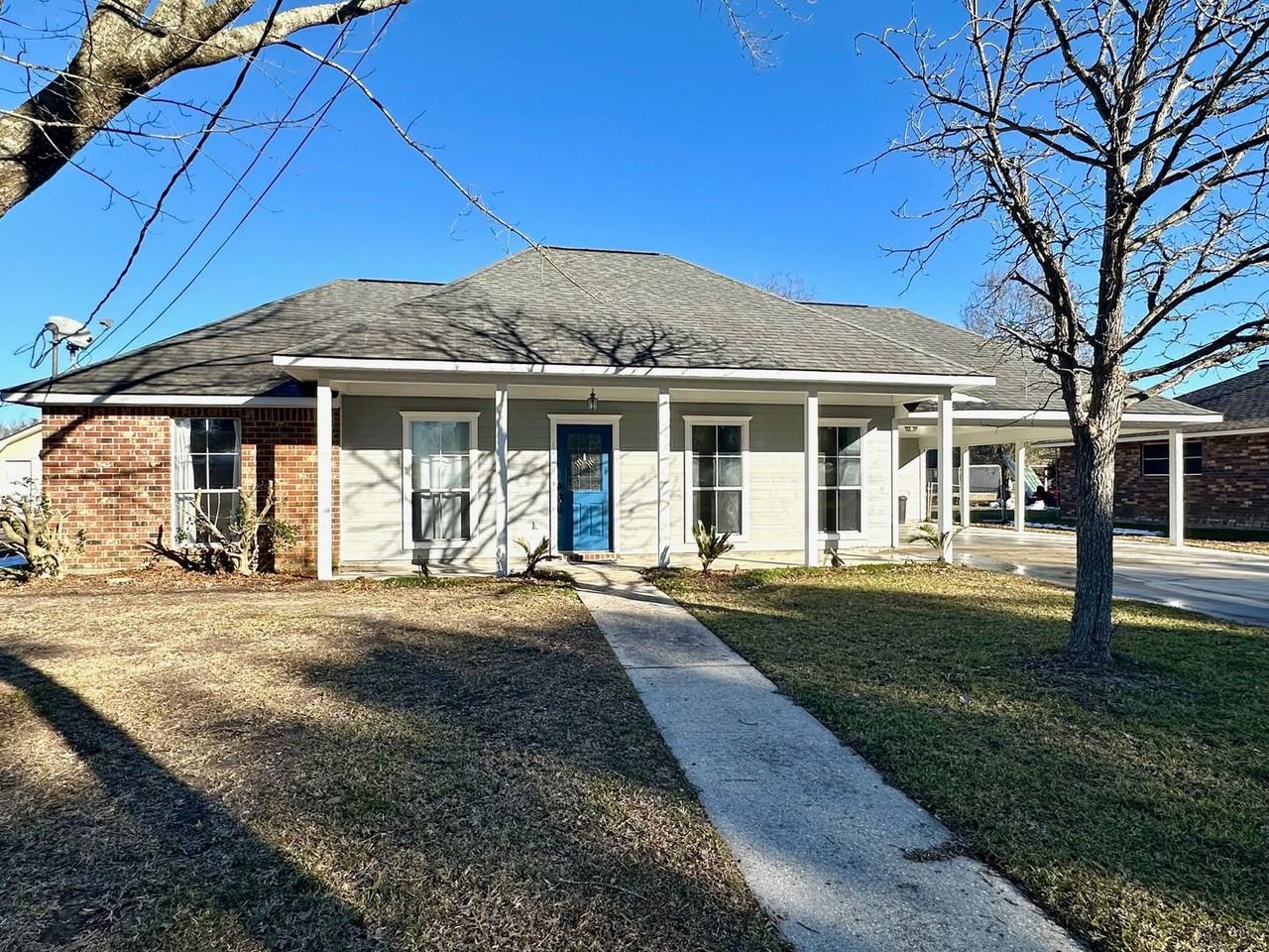 1428 S Vista Ave - Photo 2 of 19