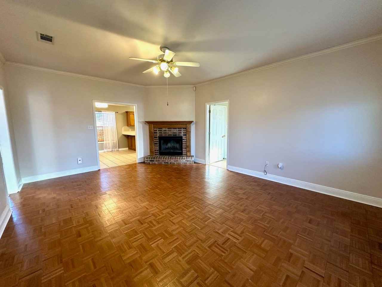 1428 S Vista Ave - Photo 7 of 19