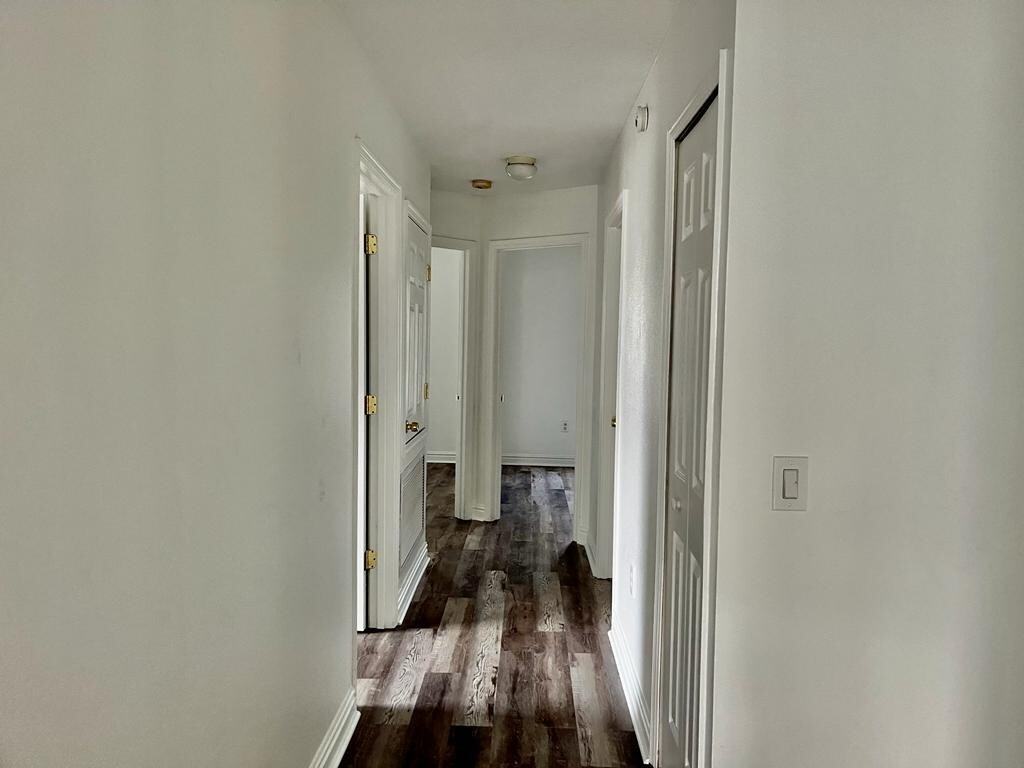 2408 Huron Cir - Photo 3 of 11