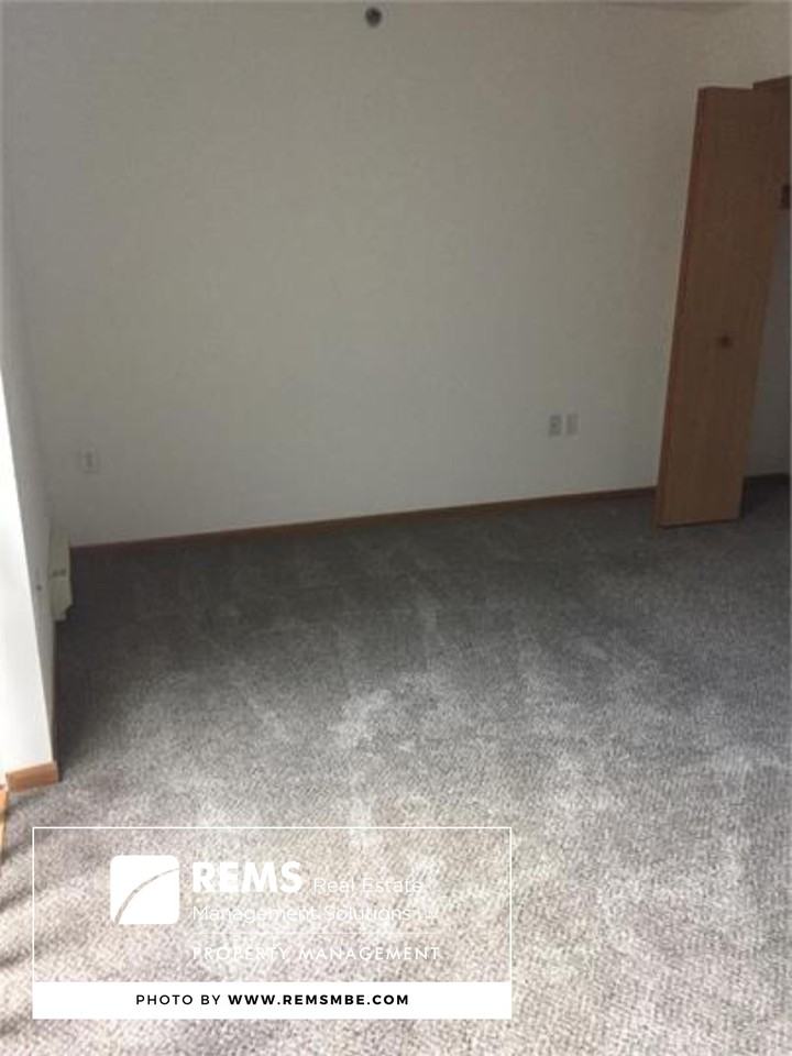 207 33A Grand Canyon Drive #207 - Photo 2 of 13