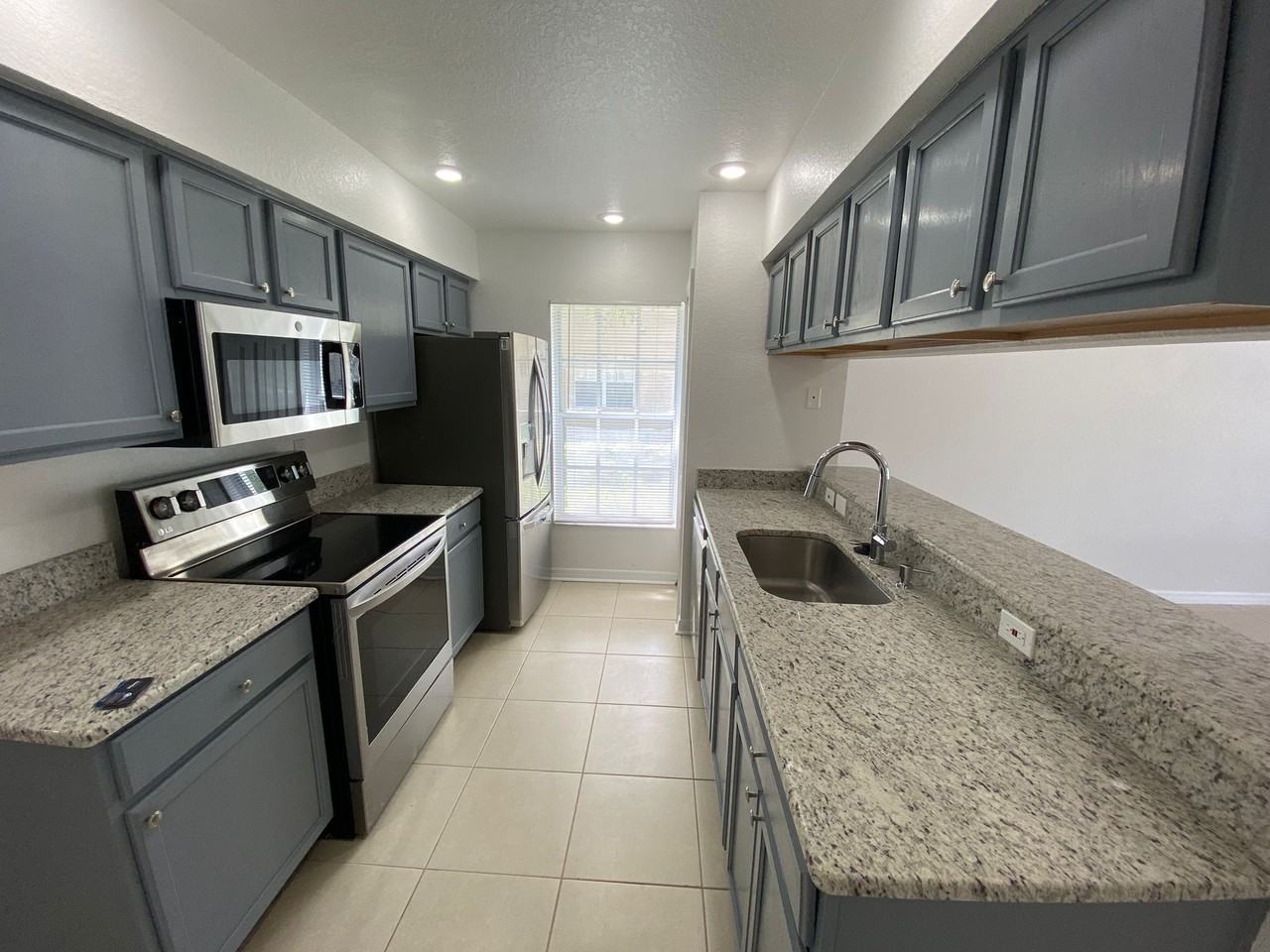 2350 Prime Cir #1 - Photo 3 of 11