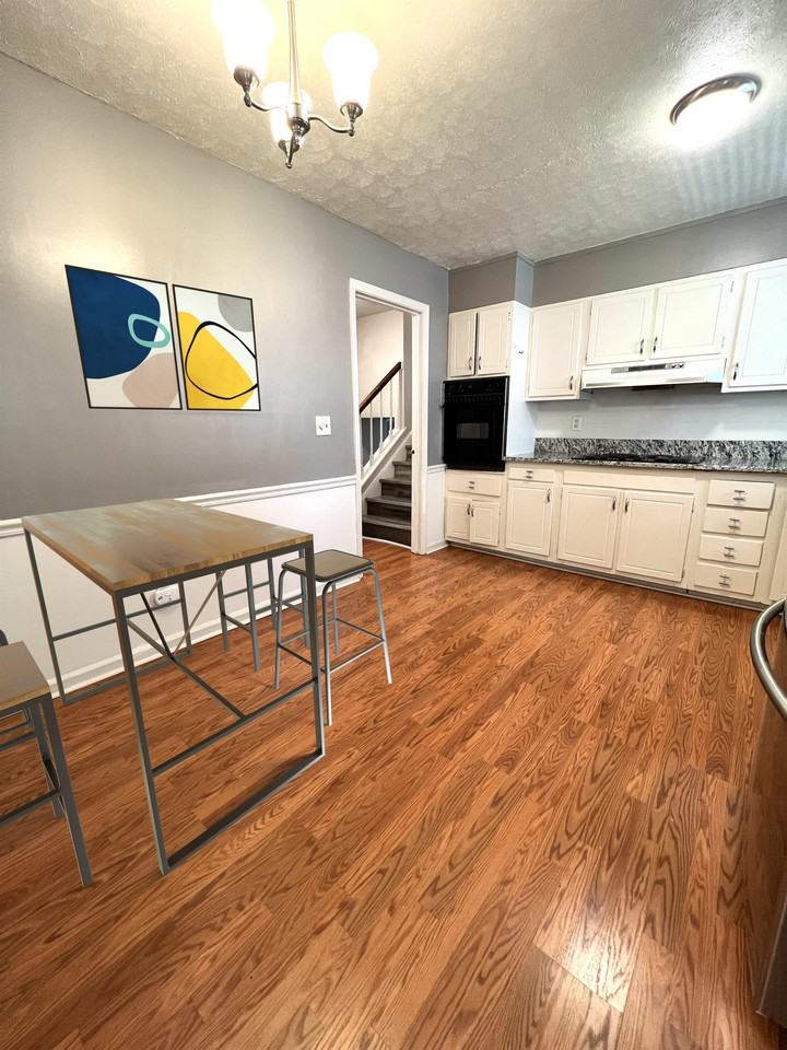 1205 Castlegate Ct - Photo 2 of 26