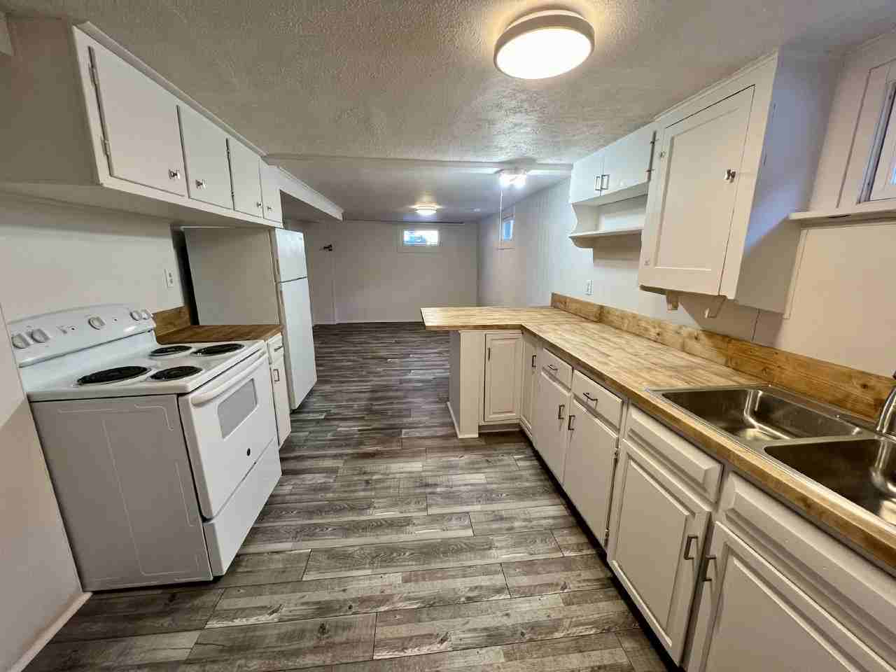 3016 Ames Ct Apt B - Photo 5 of 10