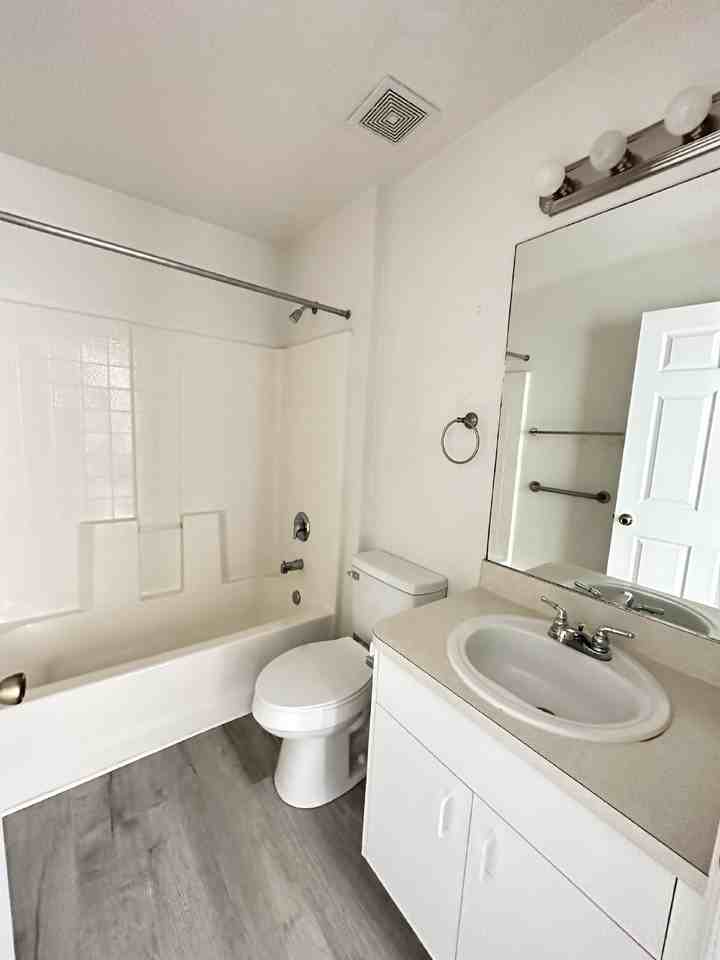 5311 Cinnamon Fern Blvd - Photo 3 of 18