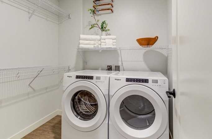 Hennepin & Washington Ave #521 - Photo 4 of 15