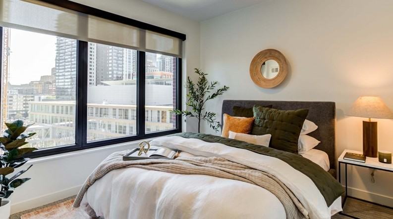 Hennepin & Washington Ave #521 - Photo 6 of 15