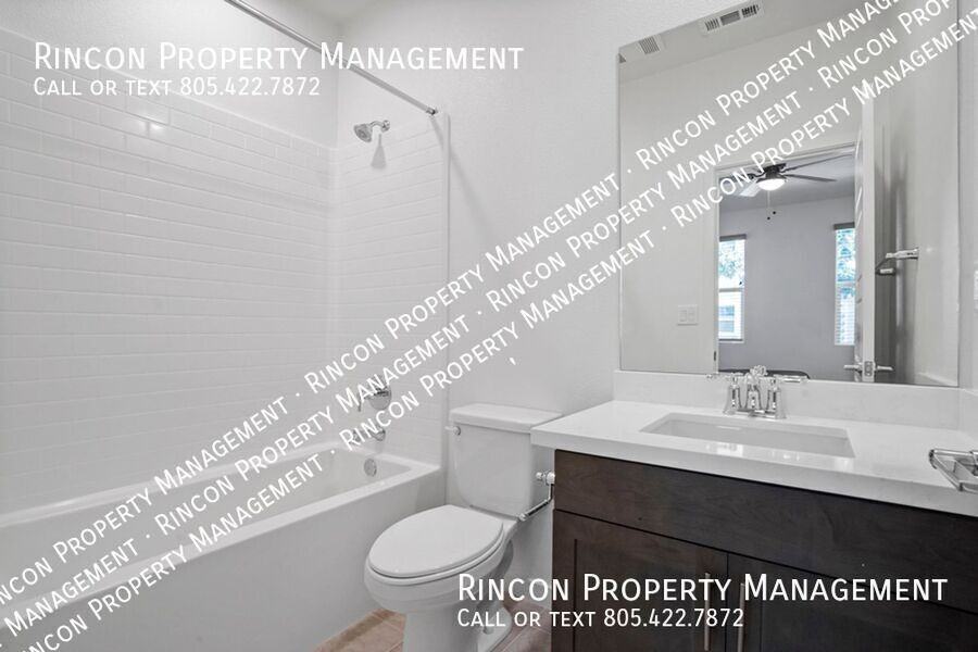 645 Winchester Dr - Photo 3 of 49