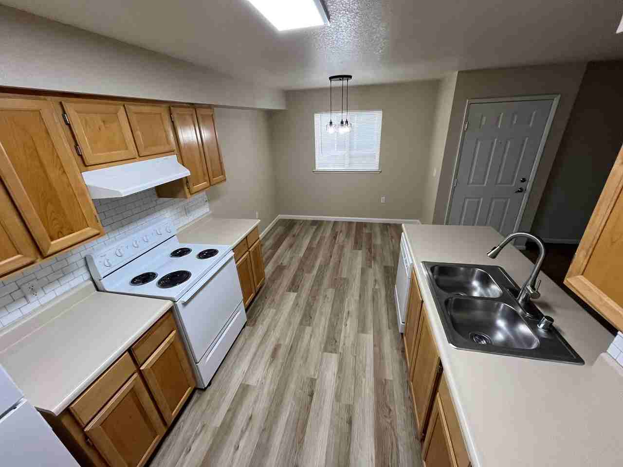 The Oaks at Sunset Phase II - Photo 4 of 48