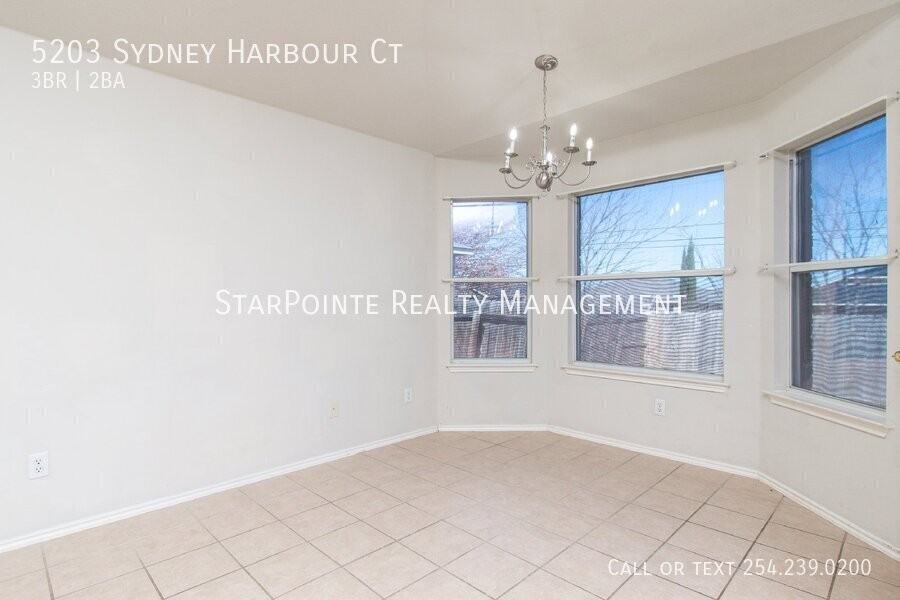 5203 Sydney Harbour Ct - Photo 6 of 21