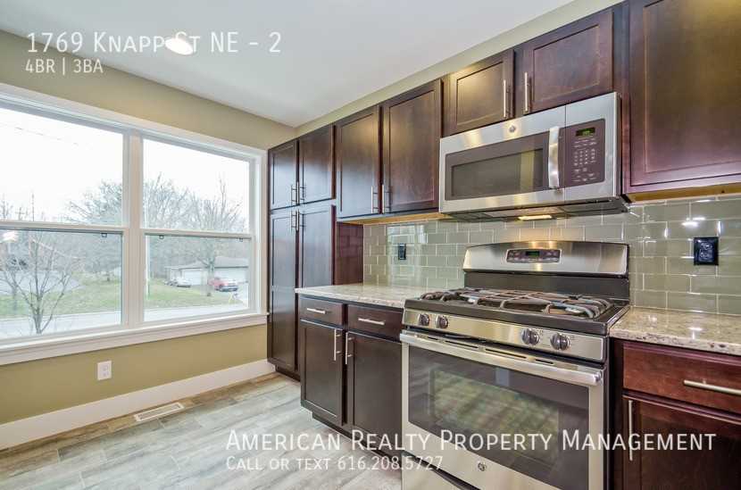 1769 Knapp St Ne #2 - Photo 2 of 20