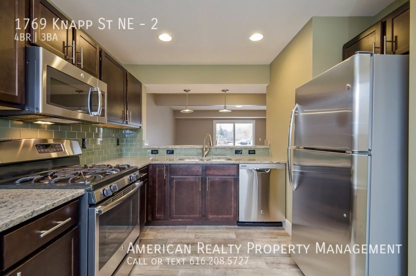 1769 Knapp St Ne #2 - Photo 4 of 20