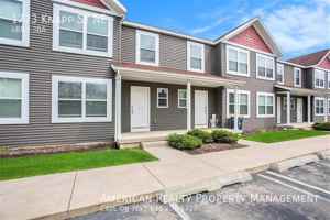 featured image of 1773 Knapp St Ne #2