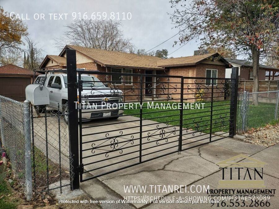 2931 Belden St - Photo 2 of 19