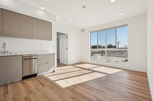Federal Apartments - Photo 1 of 1
