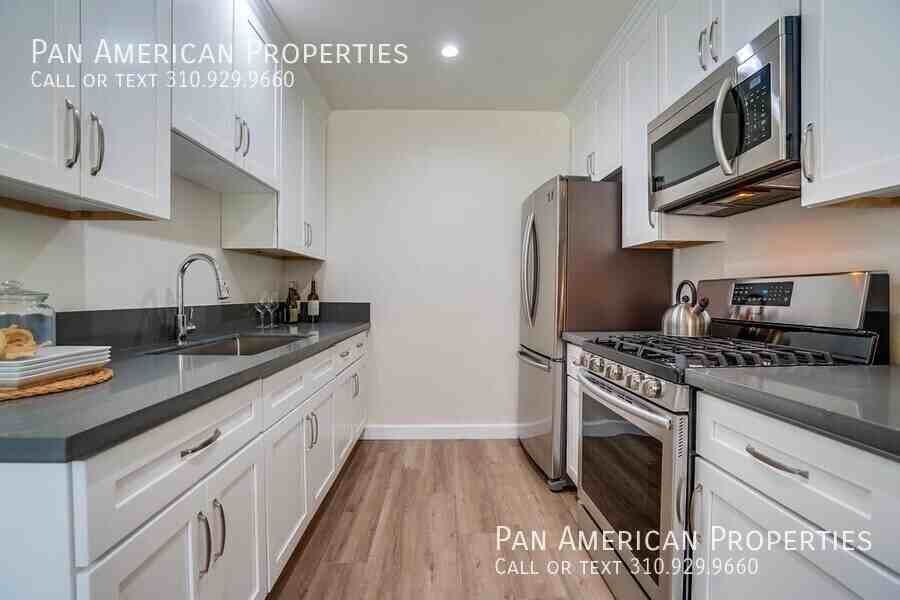 911 E La Palma Dr #I - Photo 4 of 36