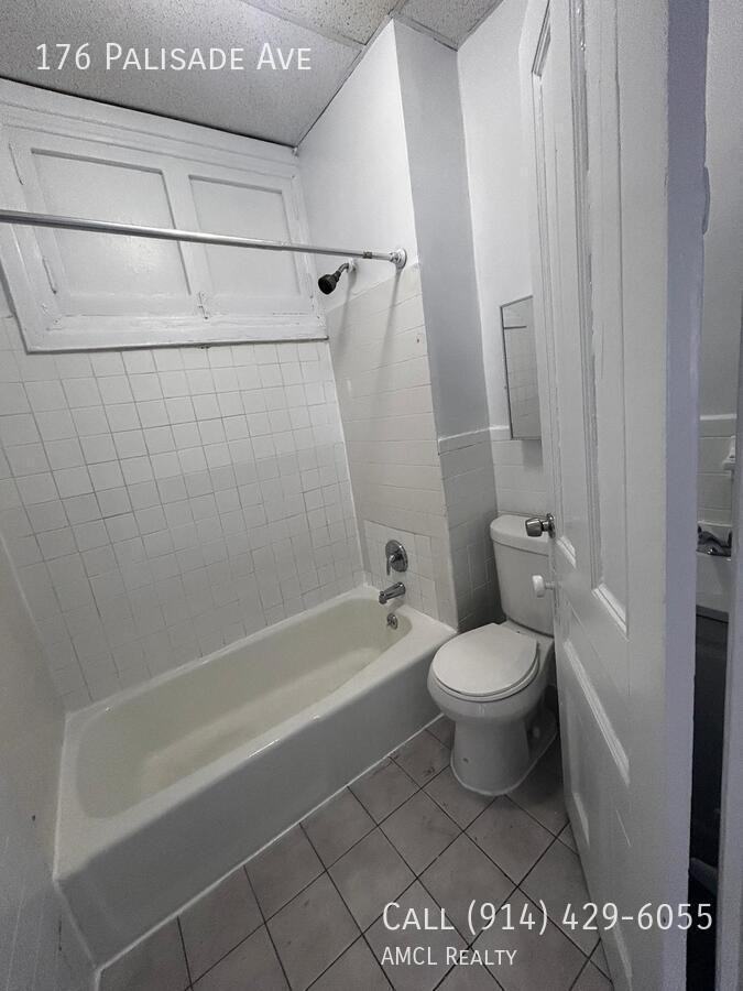 176 Palisade Avenue - Photo 7 of 10