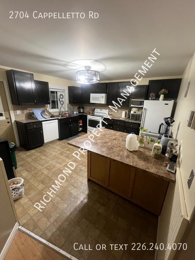 2704 Cappelletto Rd - Photo 3 of 19