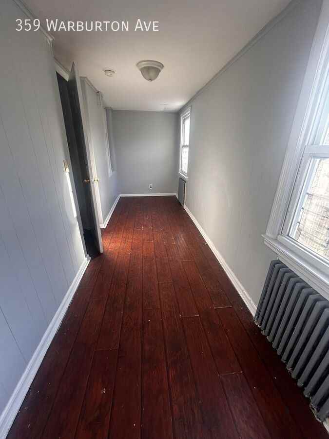 359 Warburton Ave - Photo 2 of 6