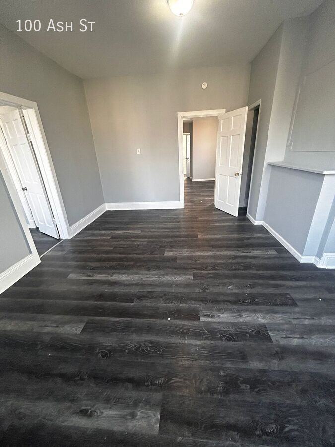 100 Ash St - Photo 7 of 9