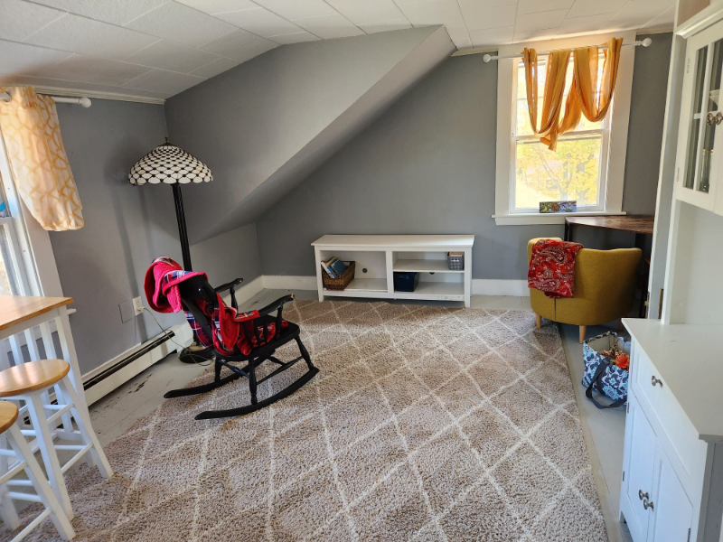 621 Maine Ave #1 - Photo 2 of 10