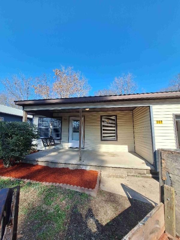 207 Fairmont St - Photo 2 of 27