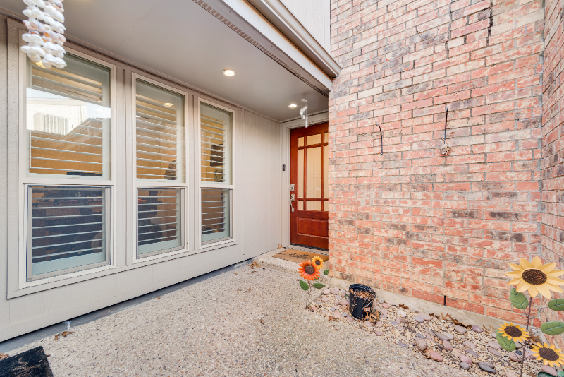 12463 Montego Plz - Photo 3 of 18